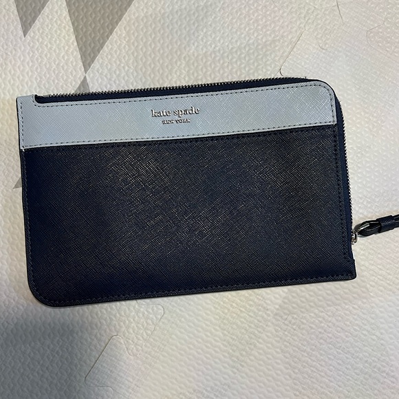 kate spade Handbags - Kate Spade Blue Wristlet